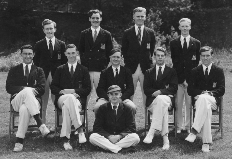 Old Cantabrigians 4 - School Eight